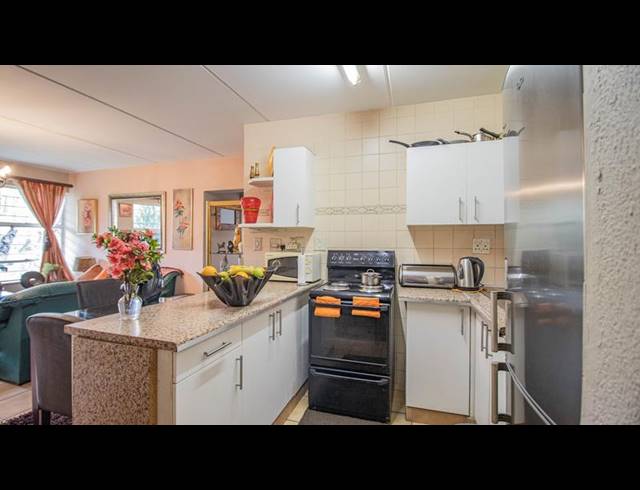 2 BEDROOM APARTMENT FOR SALE IN BEDFORD GARDENS